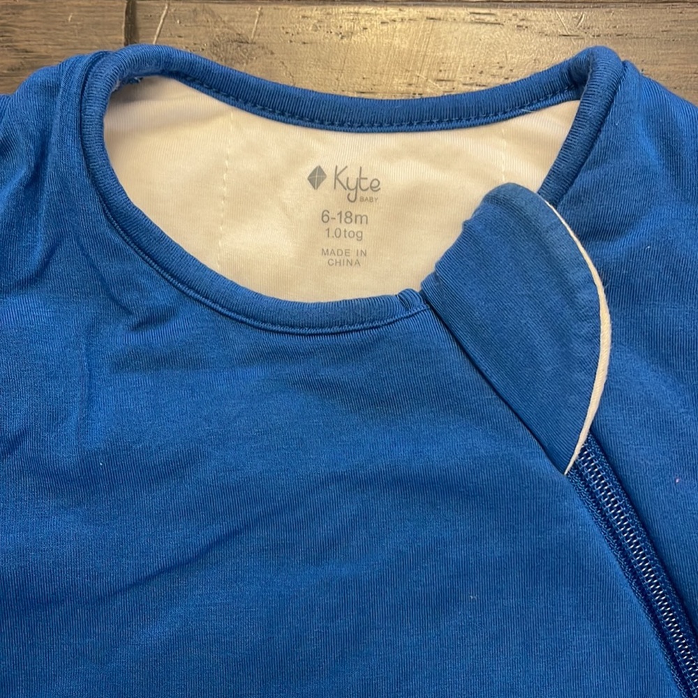 Kyte Baby Sapphire Sleepbag 1.0 tog size 6-18 months - Picture 2 of 10